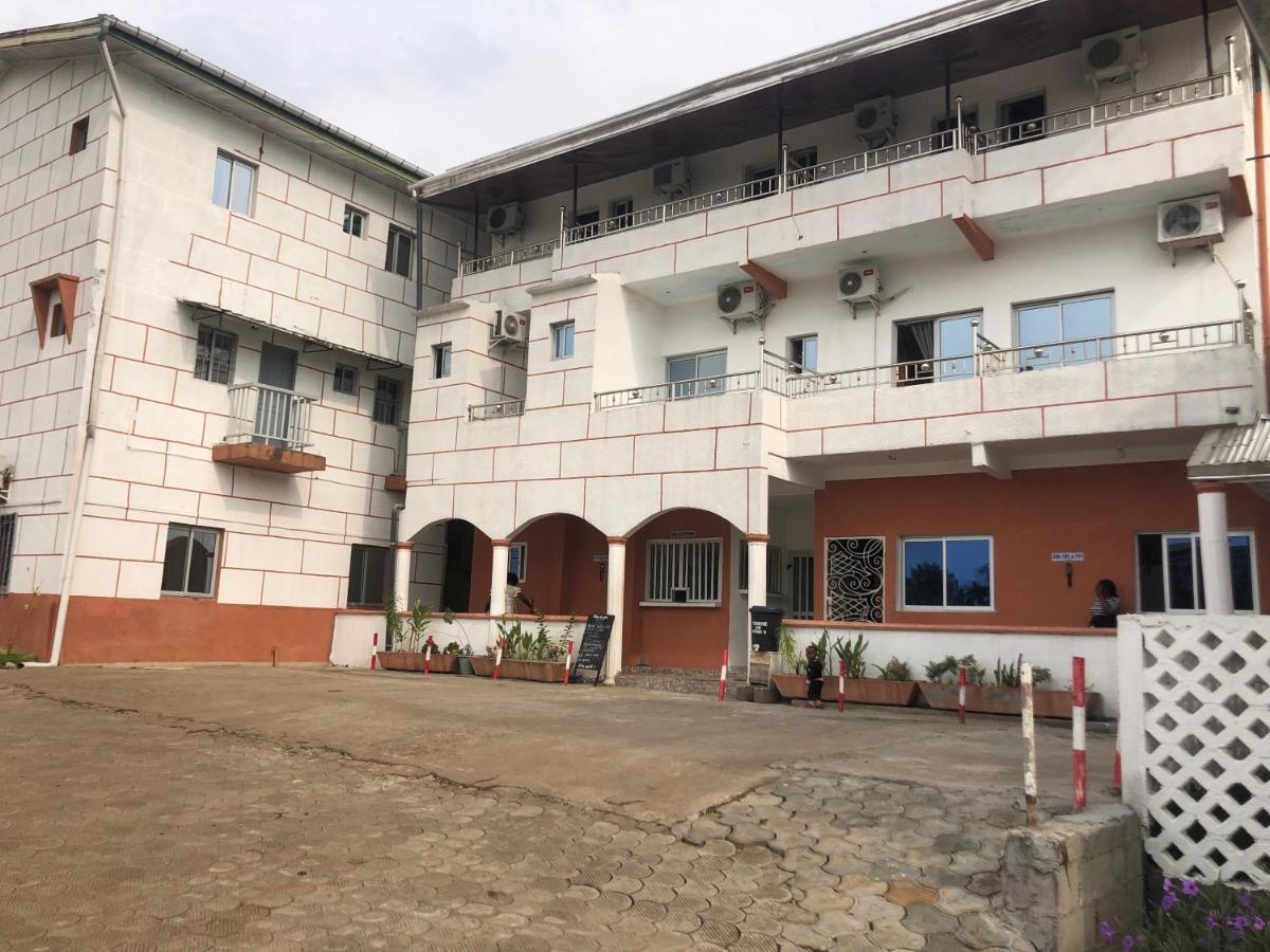 Hotel La Grace Kribi Exteriér fotografie