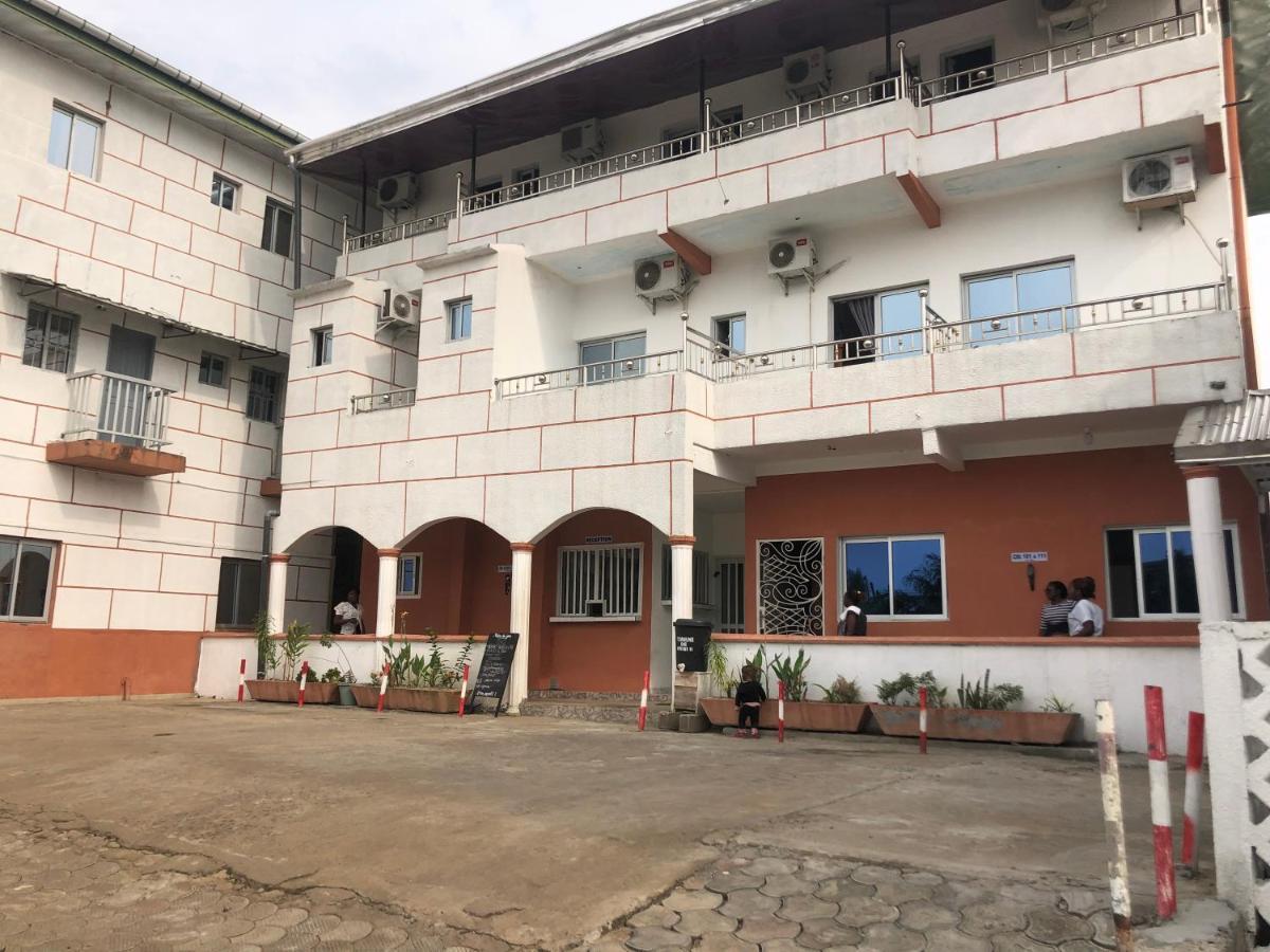 Hotel La Grace Kribi Exteriér fotografie